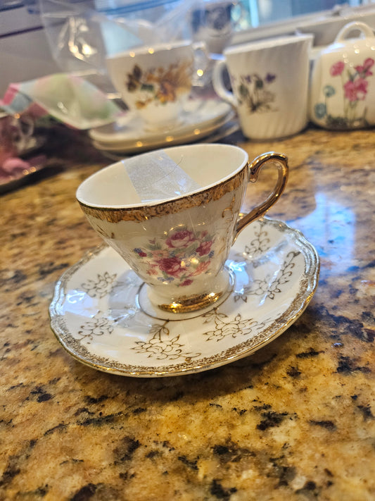 Unique candle xxxyyyyx teacup